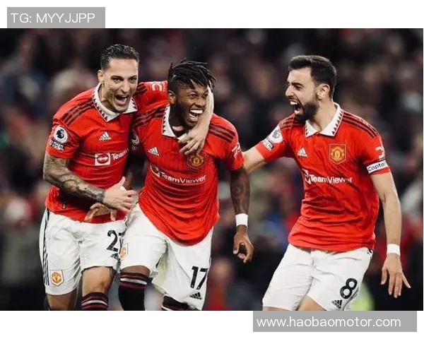 哈德菲尔迎战曼联全力争胜球迷期待精彩对决与精彩进球